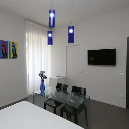 Residenza Crescenzio 게스트하우스 4*