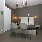 Pensjonat Residenza Crescenzio Rzym