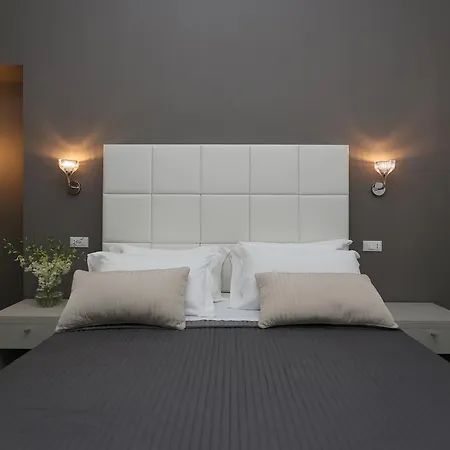 Residenza Crescenzio 4*