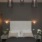 Residenza Crescenzio 4*